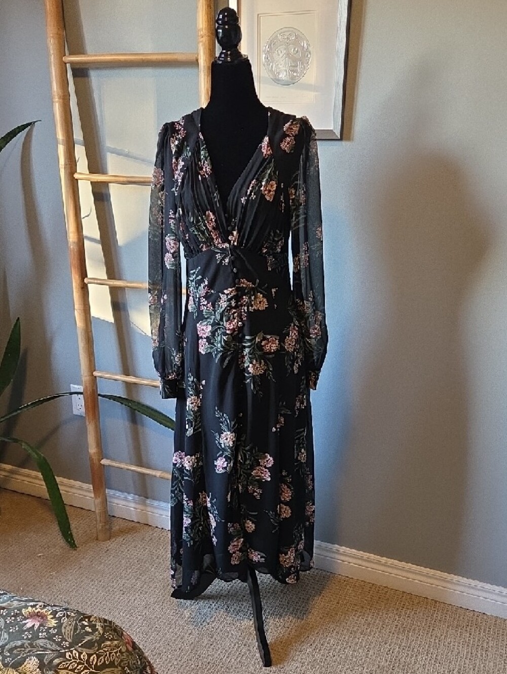 Astr Floral V-Neck Long-Sleeve Maxi Dress